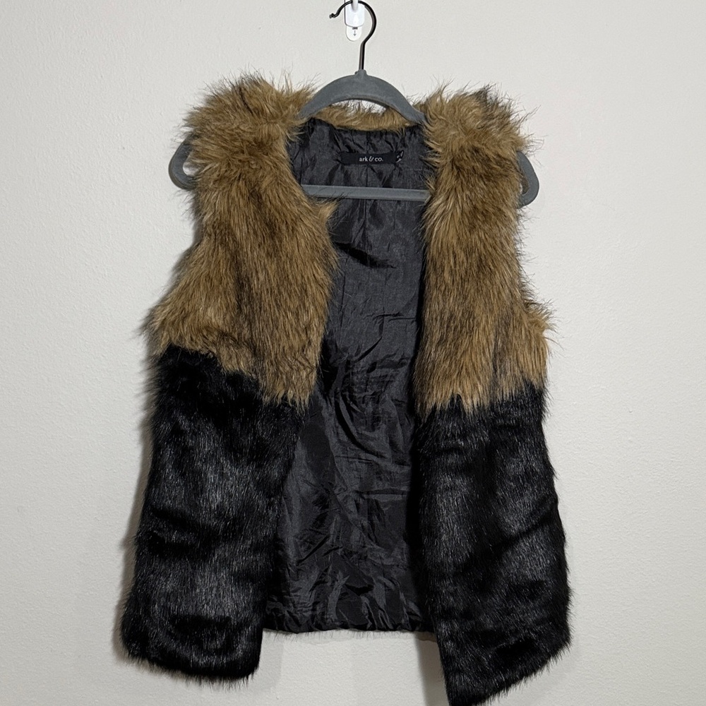 Ark & Co Brown and Black Faux Fur Vest
